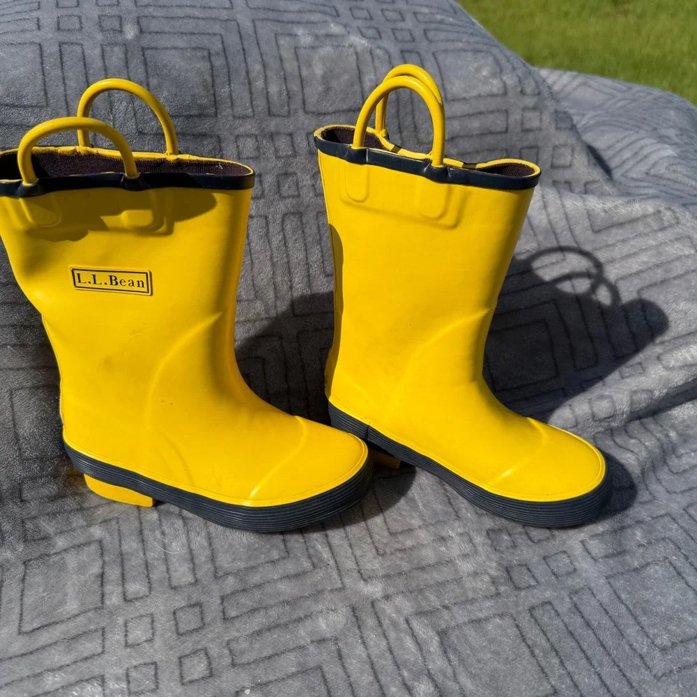 LL Bean Puddle Stomper Yellow Rubber Rain Boots Kids Size 10 Waterproof 208962